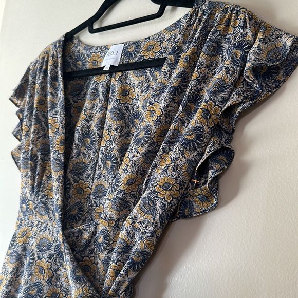 MISA Los Angeles wrap floral dress - Picture 5 of 8